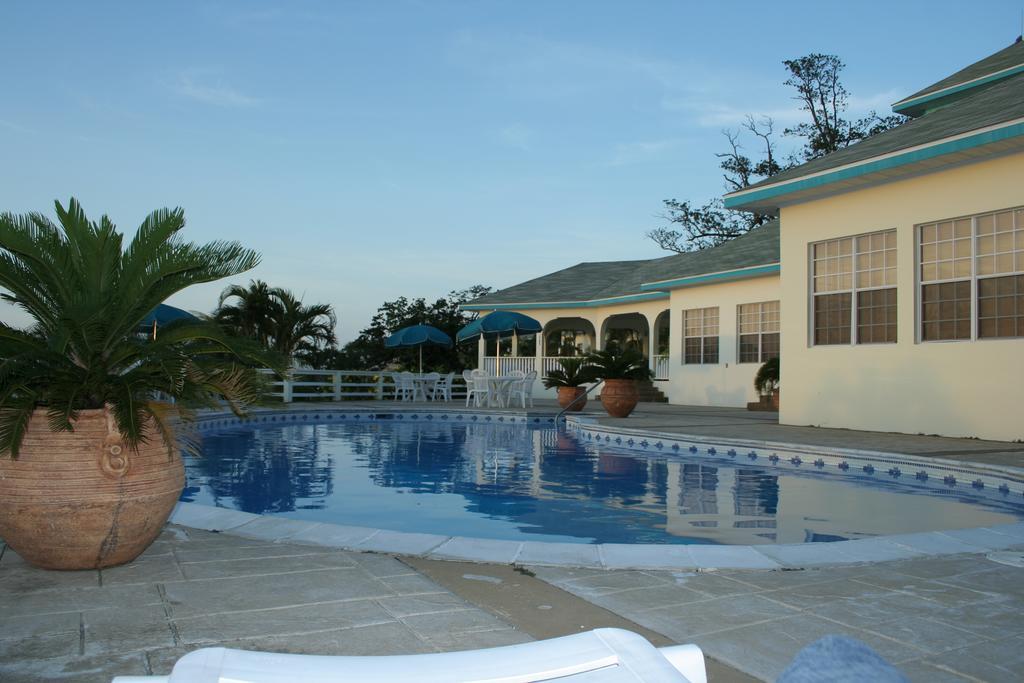 Turquoise Bay Dive & Beach Resort Juticalpa  Extérieur photo