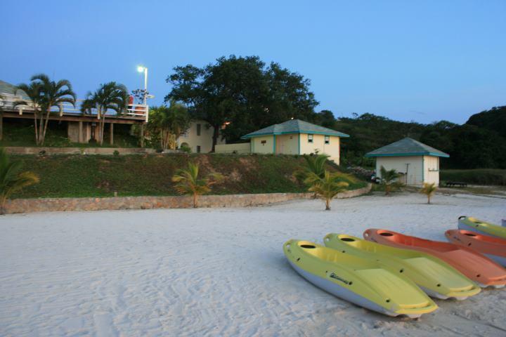 Turquoise Bay Dive & Beach Resort Juticalpa  Extérieur photo